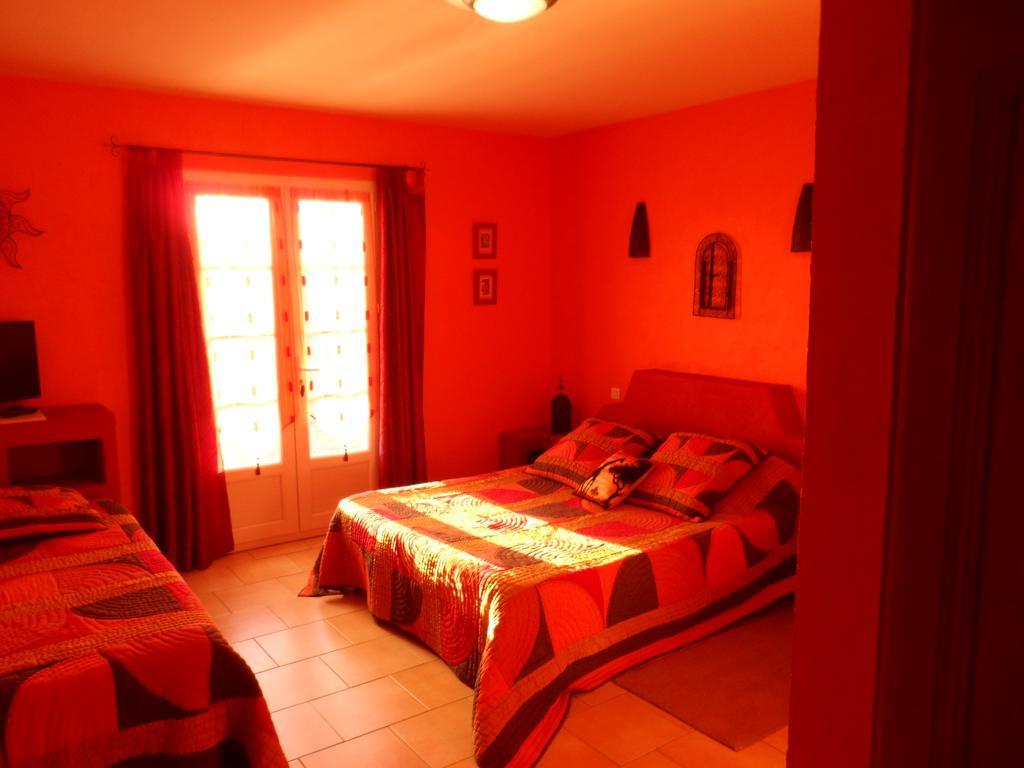 Le Jas Du Gabian Hotel Volonne ภายนอก รูปภาพ