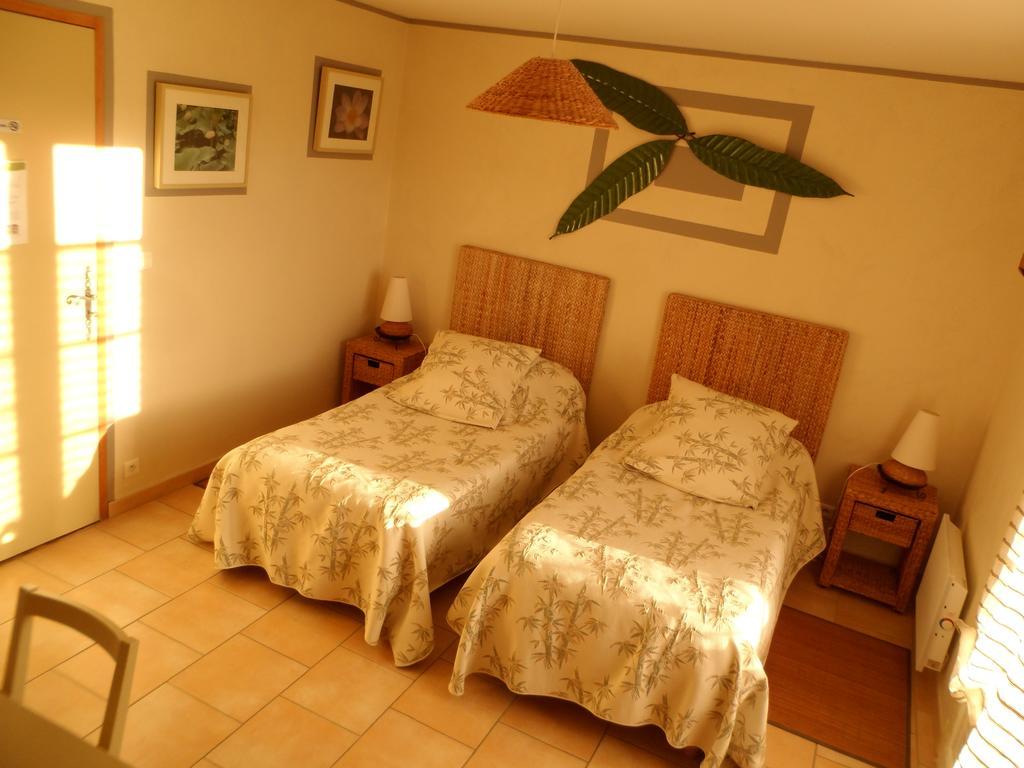 Le Jas Du Gabian Hotel Volonne ภายนอก รูปภาพ