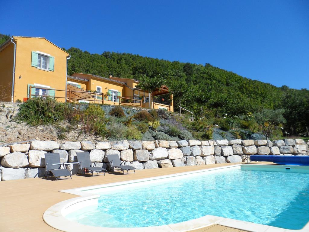 Le Jas Du Gabian Hotel Volonne ภายนอก รูปภาพ