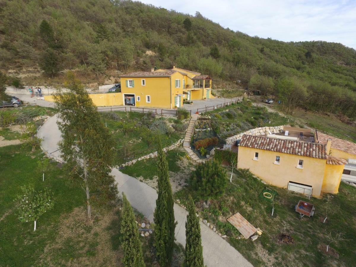Le Jas Du Gabian Hotel Volonne ภายนอก รูปภาพ
